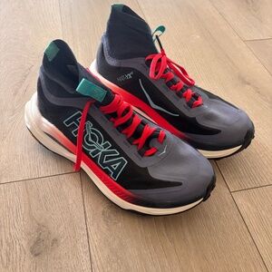 NEW HOKA Tecton X 3 Women's 8.5